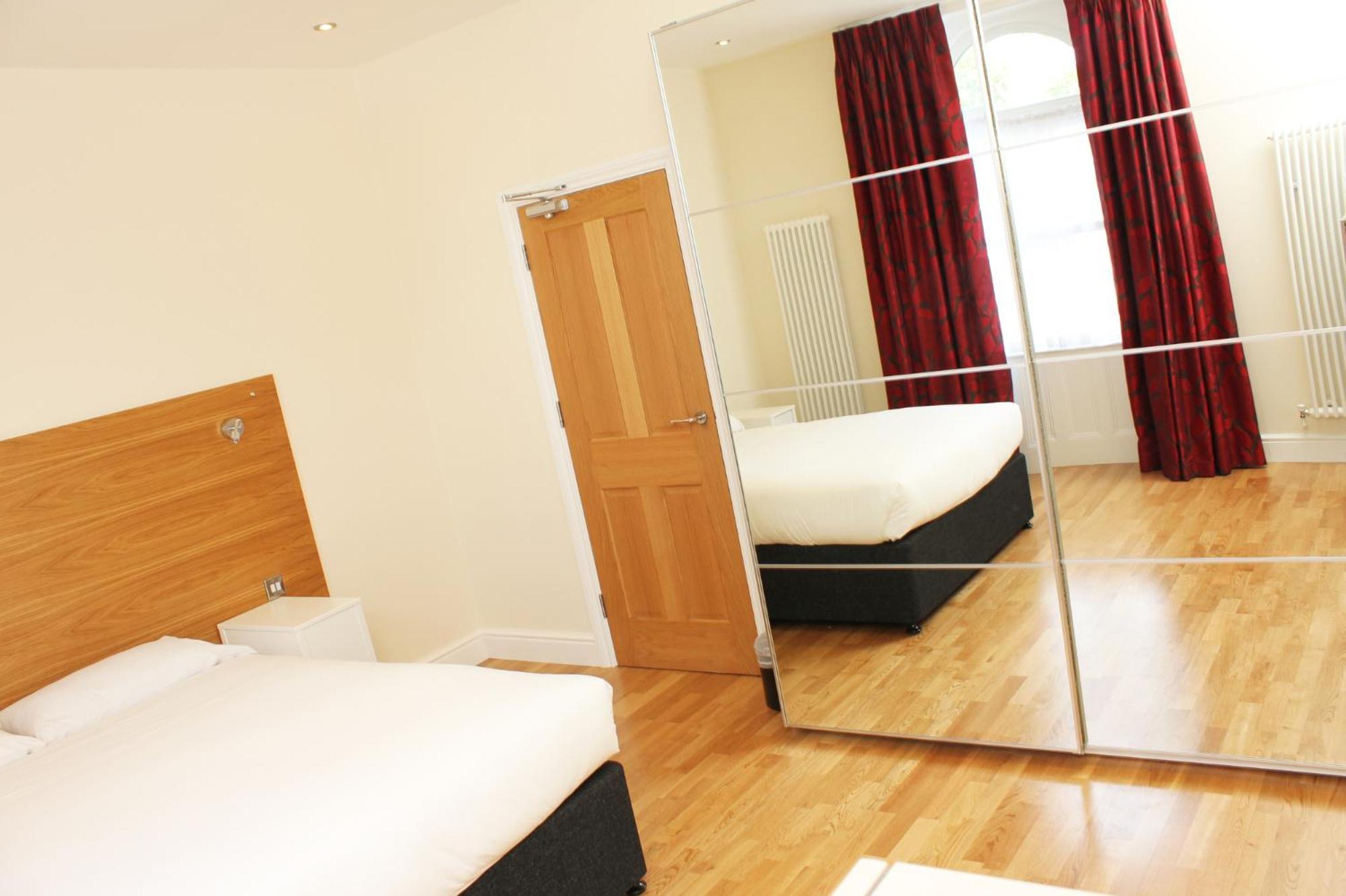 Brentwood Hotel Luaran gambar